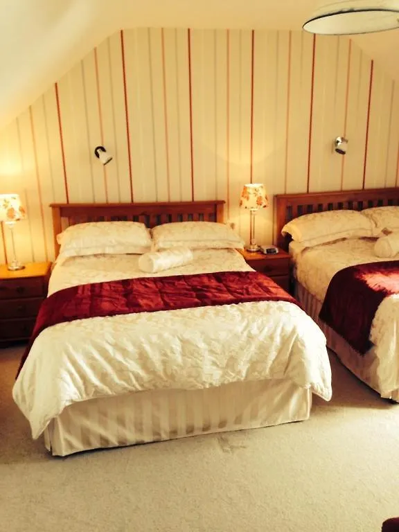 Ceann Tra Heights B&B Killarney 3*,